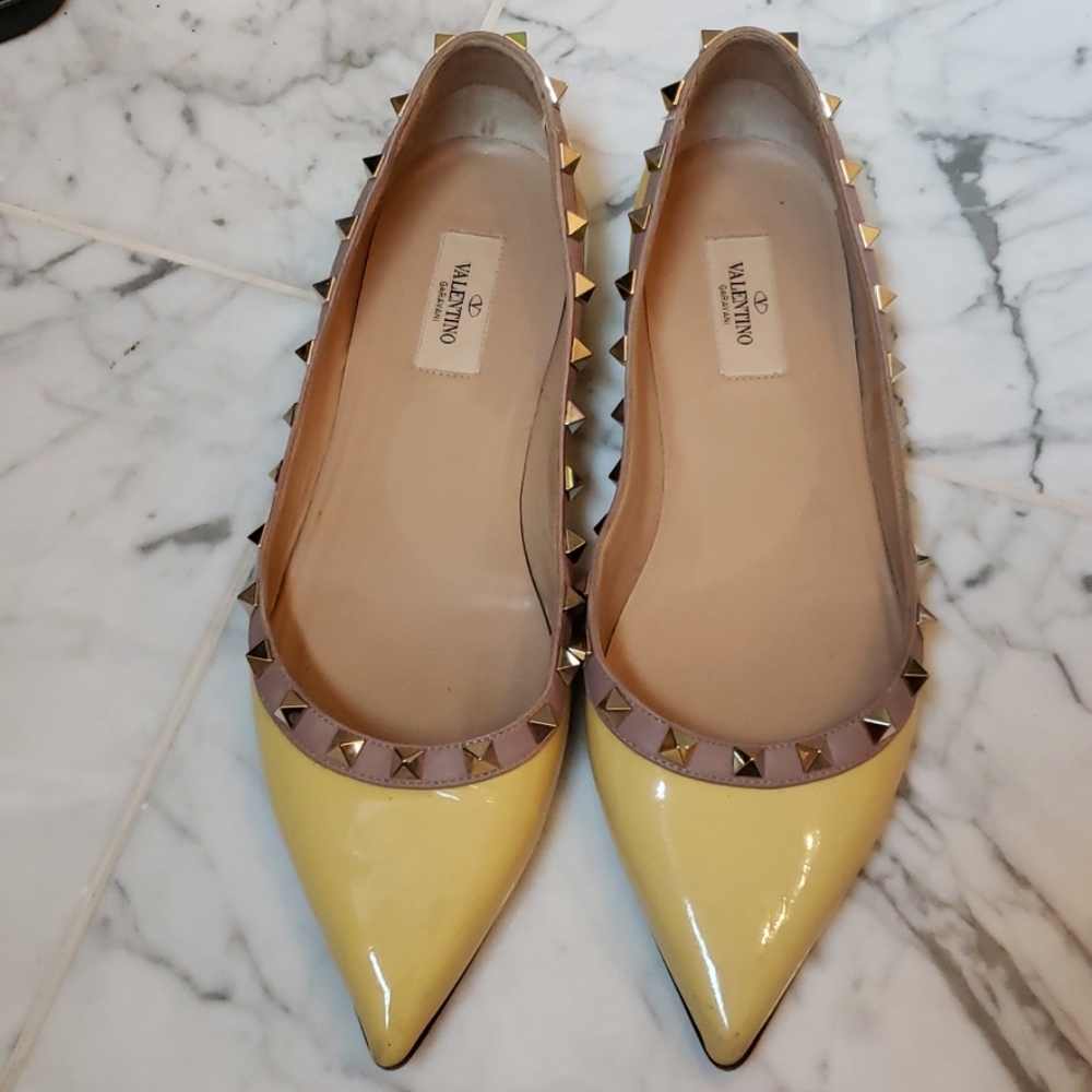 Valentino flats